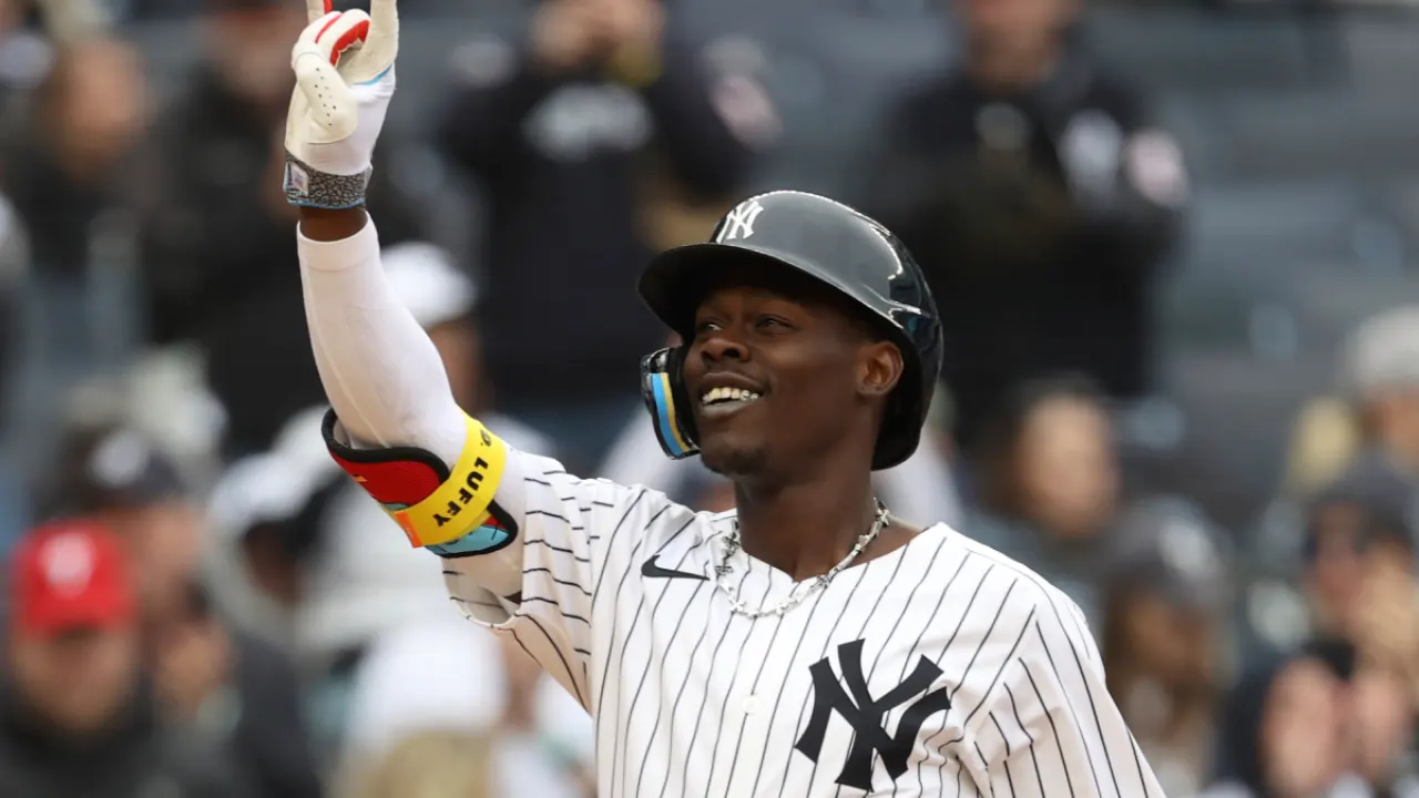 Jazz Chisholm Jr. Cetak Dua Home Run Setelah Kehilangan Teman | Berita