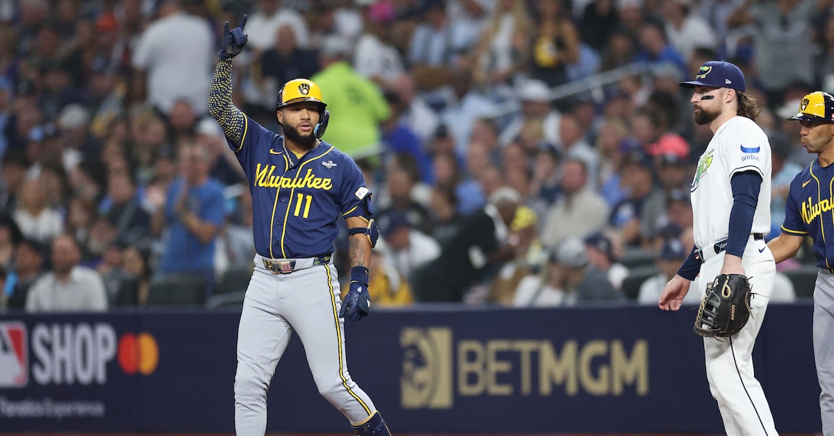 Usai Bantai di Game 3, World Series Hampir Usai