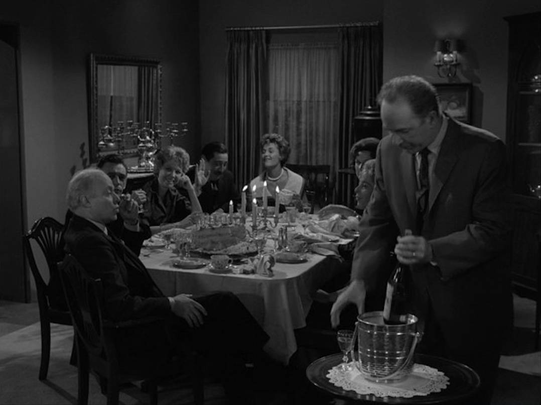Enam Puluh Lima Tahun Lalu, ‘The Twilight Zone’ Ciptakan Episode Penuh Ketegangan